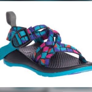 Chaco Sandals Youth 4